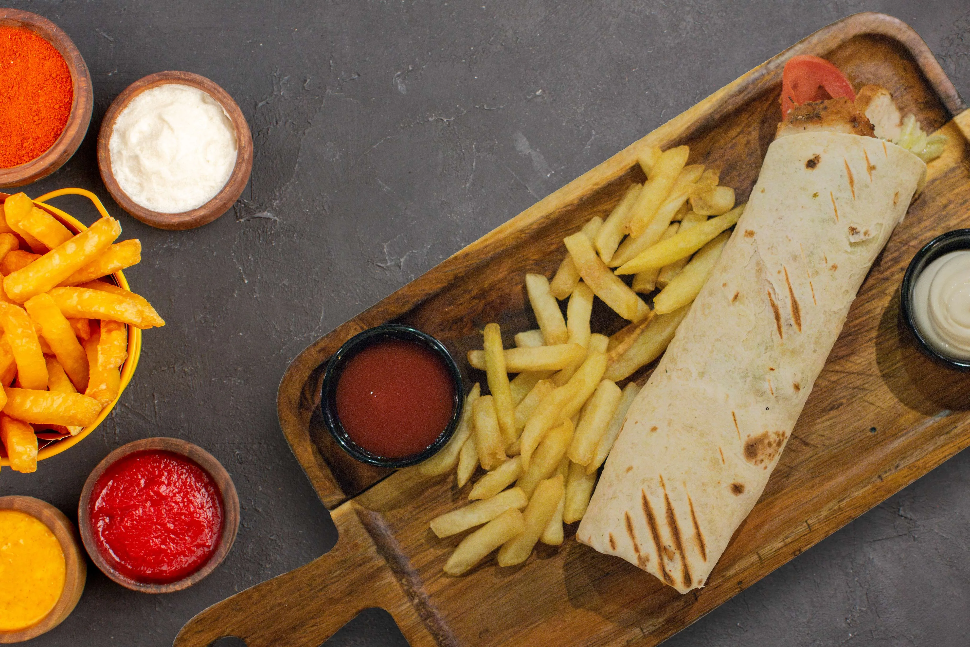 Sezar Roll kartof fri ilə